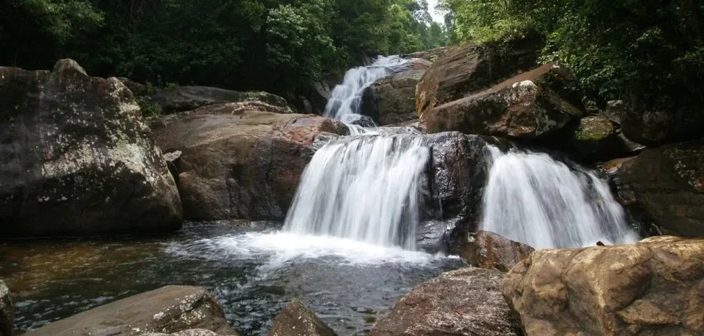 Anagimala Ella Waterfall